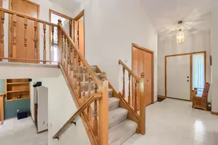 4670 Manor Dr, Eagan, MN 55123 - Photo 10