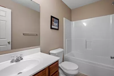 15826 Frisian Lane, Apple Valley, MN 55124 - Photo 20