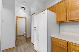 713 Cobblestone Way, Shakopee, MN 55379 - Photo 10