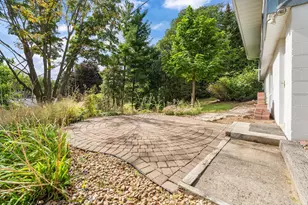 3521 W 103rd St, Bloomington, MN 55431 - Photo 34