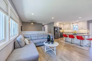 10225 99th Ave N, Maple Grove, MN 55369 - Photo 8