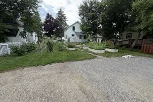 424 N Sibley Ave, Litchfield, MN 55355 - Photo 14