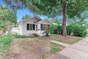 4718 Dupont Ave N, Minneapolis, MN 55430 - Photo 2
