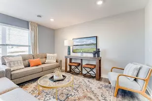 1922 Highview Ter, Shakopee, MN 55379 - Photo 10