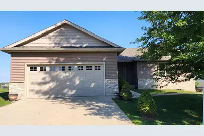 2136 Ashland Drive NW, Rochester, MN 55901 - Photo 2