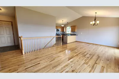 2136 Ashland Drive NW, Rochester, MN 55901 - Photo 6