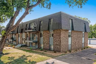 2210 Eldridge Ave E, North Saint Paul, MN 55109 - Photo 12