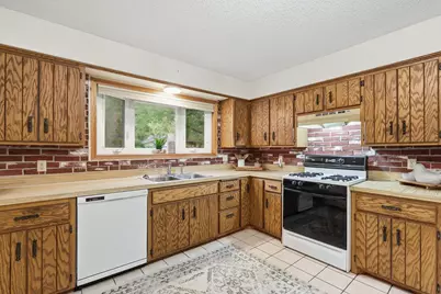 9974 Hemlock Way, Maple Grove, MN 55369 - Photo 6