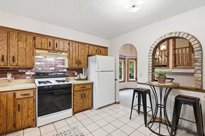 9974 Hemlock Way, Maple Grove, MN 55369 - Photo 4