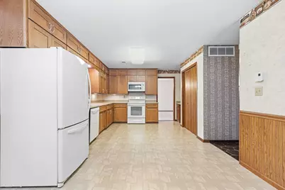 301 Birch Street, Lucan, MN 56255 - Photo 22
