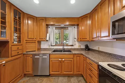 1552 Nottingham Drive, North Mankato, MN 56003 - Photo 14