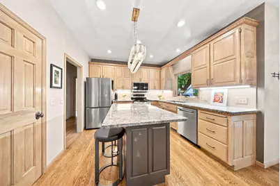 1444 Kings Wood Lane, Eagan, MN 55122 - Photo 14