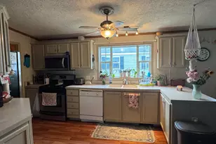 1621 Park St, Shoreview, MN 55126 - Photo 2