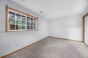 1686 Village Trail E, Maplewood, MN 55109 - Photo 22