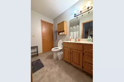 140 Orchard Manor Drive SE, Plainview, MN 55964 - Photo 12