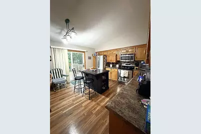 140 Orchard Manor Drive SE, Plainview, MN 55964 - Photo 4
