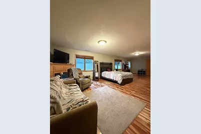 140 Orchard Manor Drive SE, Plainview, MN 55964 - Photo 14
