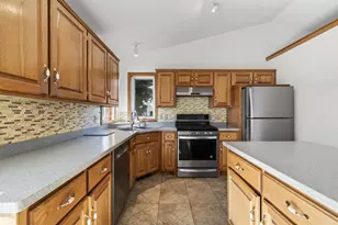 12380 Goodhue St NE, Blaine, MN 55449 - Photo 10