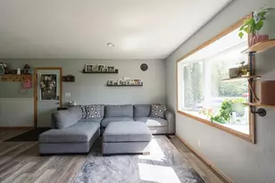 113 N Hawthorn St, Royalton, MN 56373 - Photo 6