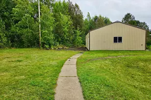 500 Coventry Rd, Hoyt Lakes, MN 55750 - Photo 6