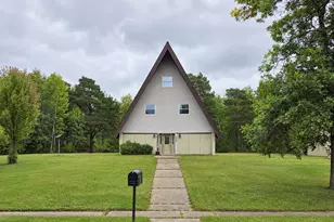 500 Coventry Rd, Hoyt Lakes, MN 55750 - Photo 2