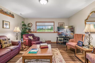 516 Holly Lane N, Oakdale, MN 55128 - Photo 32