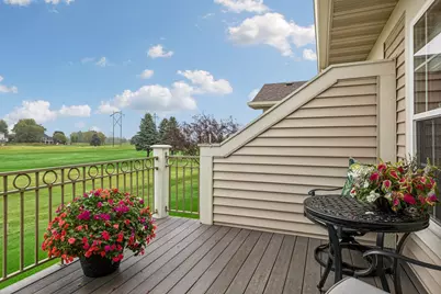516 Holly Lane N, Oakdale, MN 55128 - Photo 38
