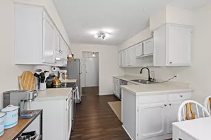 3861 Gold Point, Eagan, MN 55122 - Photo 20