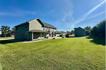 310 7th Street SW, Roseau, MN 56751 - Photo 12
