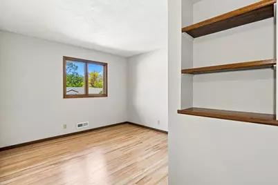 7158 Upper 139th Street W, Apple Valley, MN 55124 - Photo 20