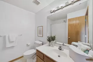 14157 43rd Ave N, Plymouth, MN 55446 - Photo 16