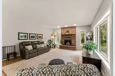 940 Trail Court, Eagan, MN 55123 - Photo 4