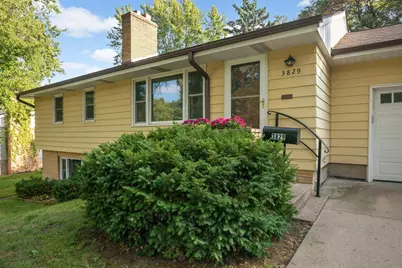 3829 Oak Street N, Brooklyn Center, MN 55429 - Photo 2