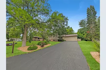 10500 39th Avenue N, Plymouth, MN 55441 - Photo 36