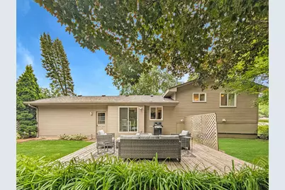 10500 39th Avenue N, Plymouth, MN 55441 - Photo 28