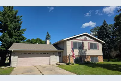 1727 30th Street NW, Rochester, MN 55901 - Photo 1