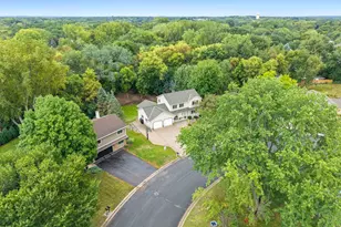 7640 Bowman Ct, Inver Grove Heights, MN 55076 - Photo 4