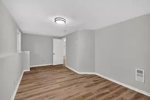 406 Centennial Dr, Roseville, MN 55113 - Photo 26