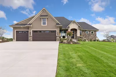 4707 Ogden Trail Lane N, Stillwater, MN 55082 - Photo 2