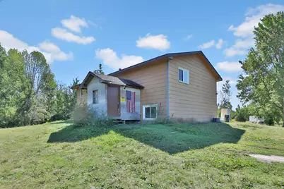 15573 209th Avenue NW, Elk River, MN 55330 - Photo 2