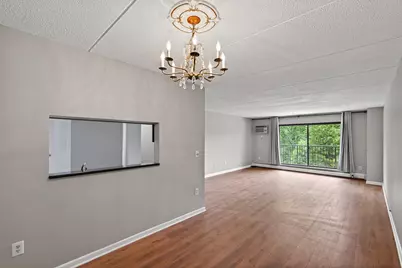 10501 Cedar Lake Road #318, Minnetonka, MN 55305 - Photo 8