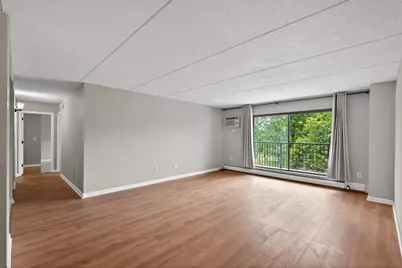10501 Cedar Lake Road #318, Minnetonka, MN 55305 - Photo 6