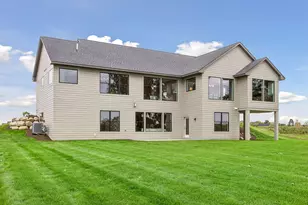 1053 Hart Lk Ave, New Richmond, WI 54017 - Photo 38
