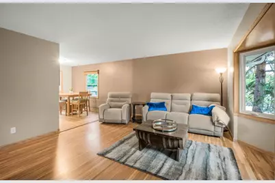 9581 Pilgrim Lane N, Maple Grove, MN 55369 - Photo 2