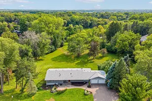 15803 Holdridge Rd E, Wayzata, MN 55391 - Photo 1