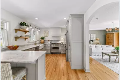 15803 Holdridge Road E, Wayzata, MN 55391 - Photo 6