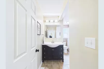 2379 Roselawn Avenue W, Lauderdale, MN 55113 - Photo 26