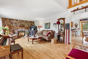 927 40th St, Clayton, WI 54004 - Photo 6