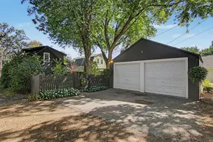 831 Fairview Ave N, Saint Paul, MN 55104 - Photo 42