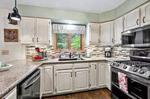 112122 Haering Ln, Chaska, MN 55318 - Photo 10